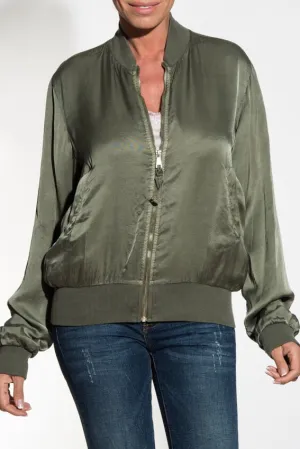 BOMBER JACKET ME FLORAL KENTHMA ΣΤΗΝ ΠΛΑΤΗ