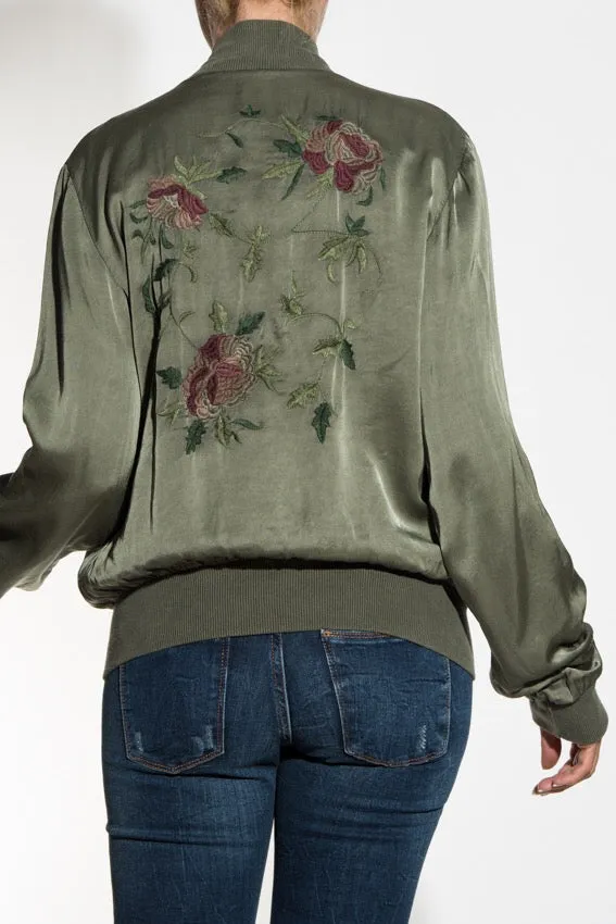 BOMBER JACKET ME FLORAL KENTHMA ΣΤΗΝ ΠΛΑΤΗ